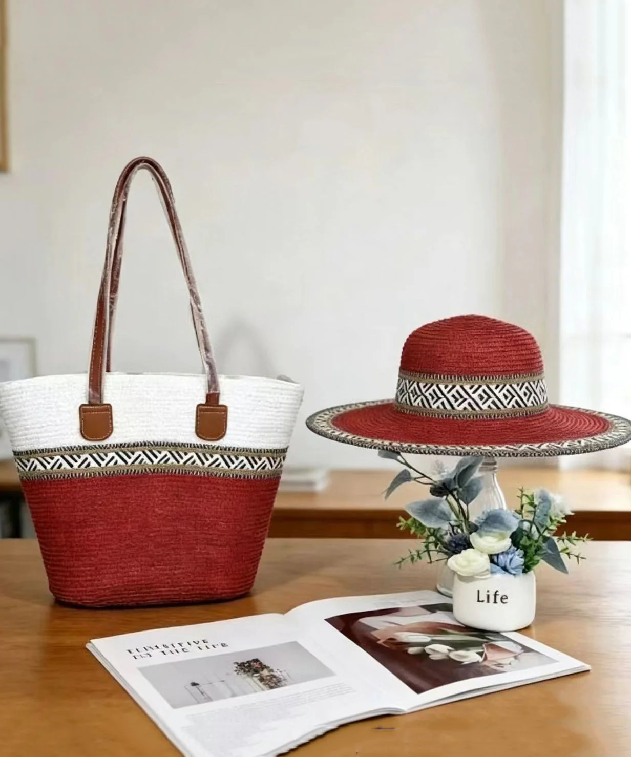 Chic Red Patchwork Solid Durable Straw Woven Floppy Sun Hat And Shoulder Handbag Two Pieces Set - Image 3