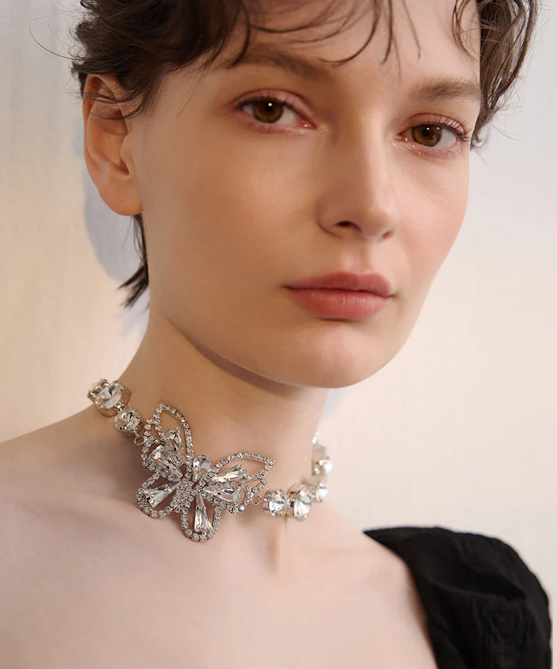 Chic White Butterfly Sparkling Zircon Choker