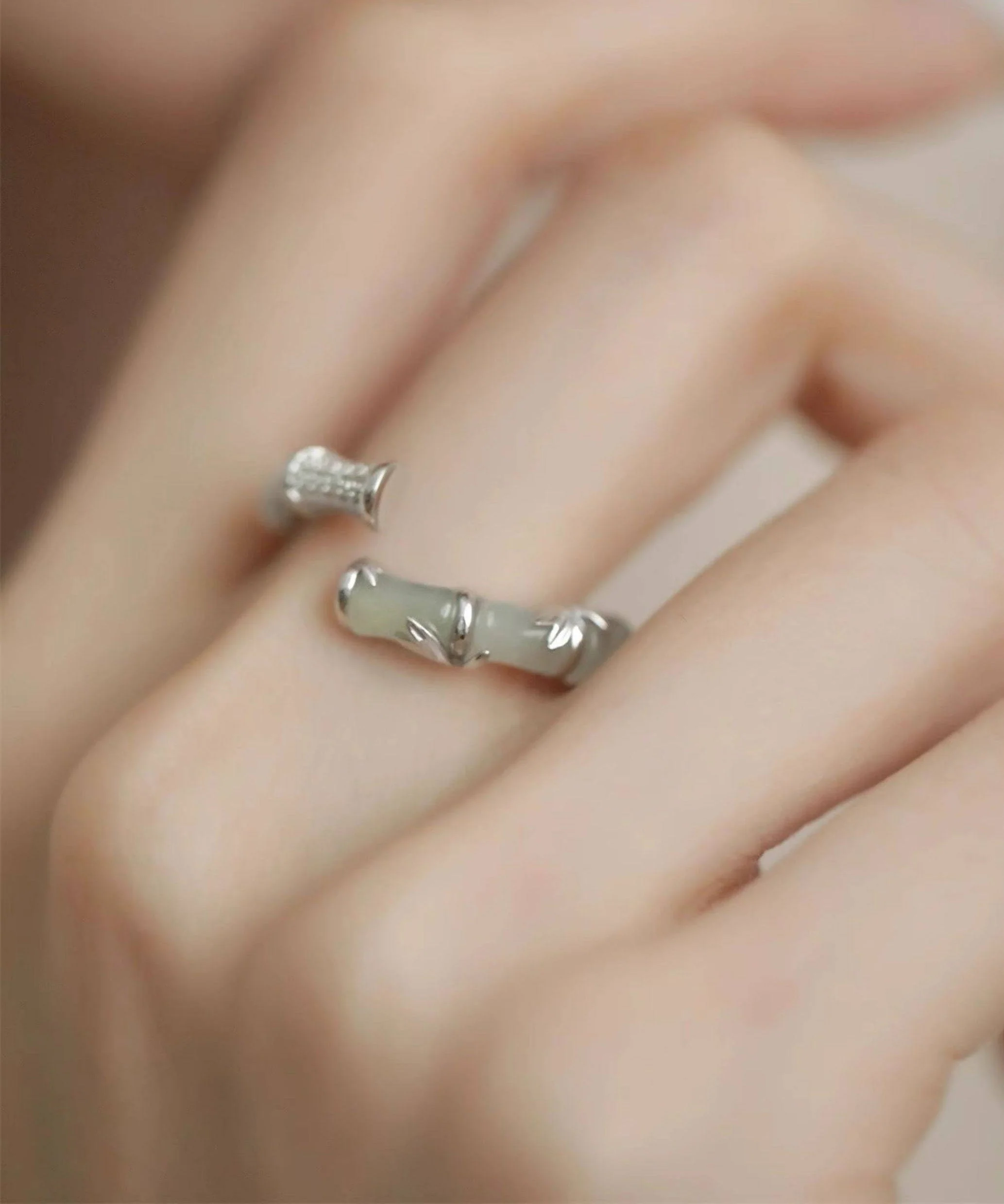 Chinese Style Bamboo Knot Jade Metal Rings - Image 2