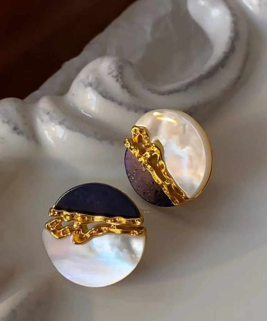 Chinese Style Blue White Patchwork Copper Overgild Shell Stud Earrings - Image 5