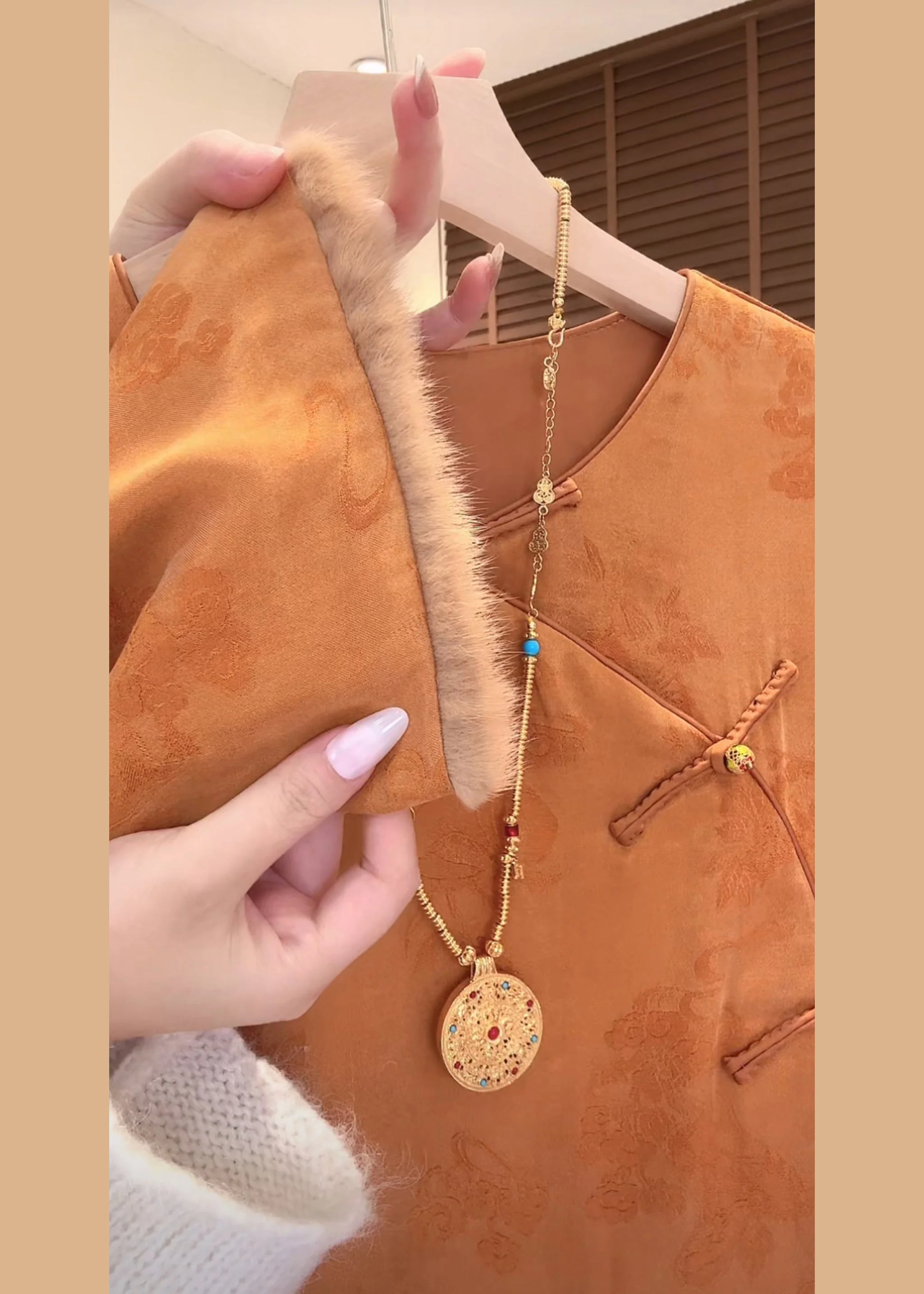 Chinese Style Orange O-Neck Mink Hair Patchwork Shirt Fall - Image 4