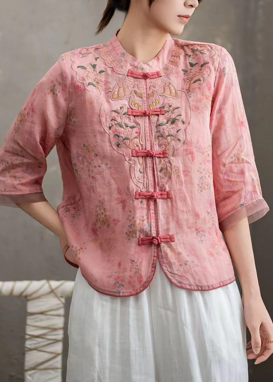 Chinese Style Pink Stand Collar Embroidered Linen Shirts Bracelet Sleeve