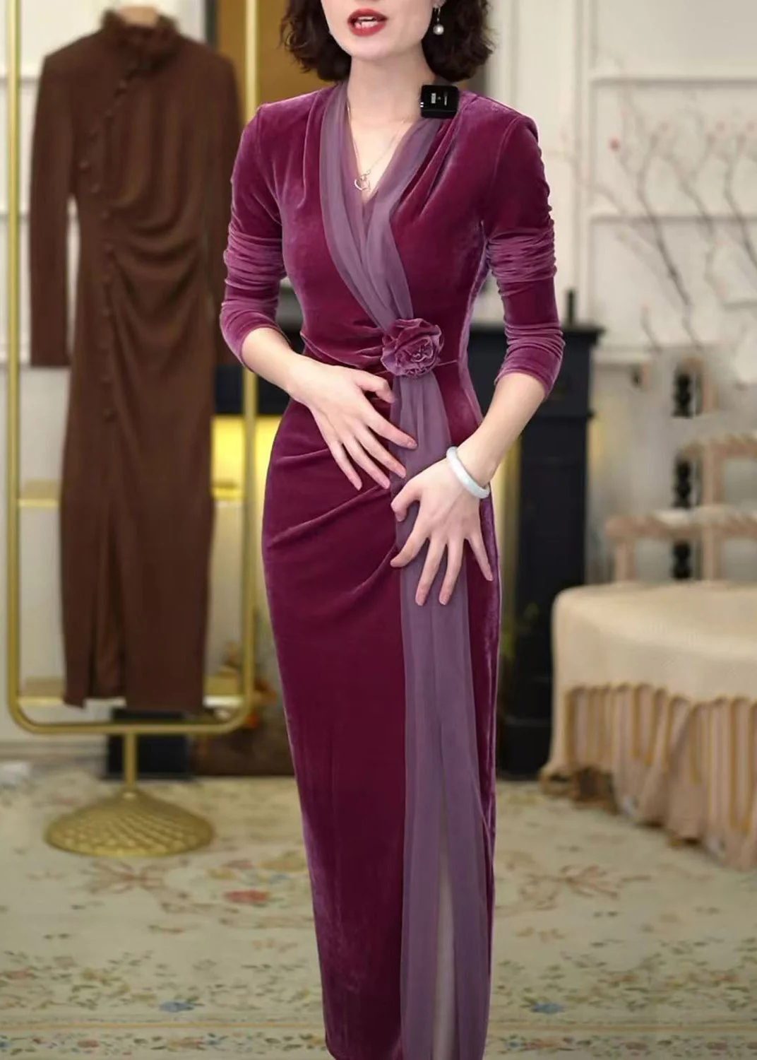 Chinese Style Purple V Neck Wrinkled Rose Silk Velvet Long Dress Winter - Image 3