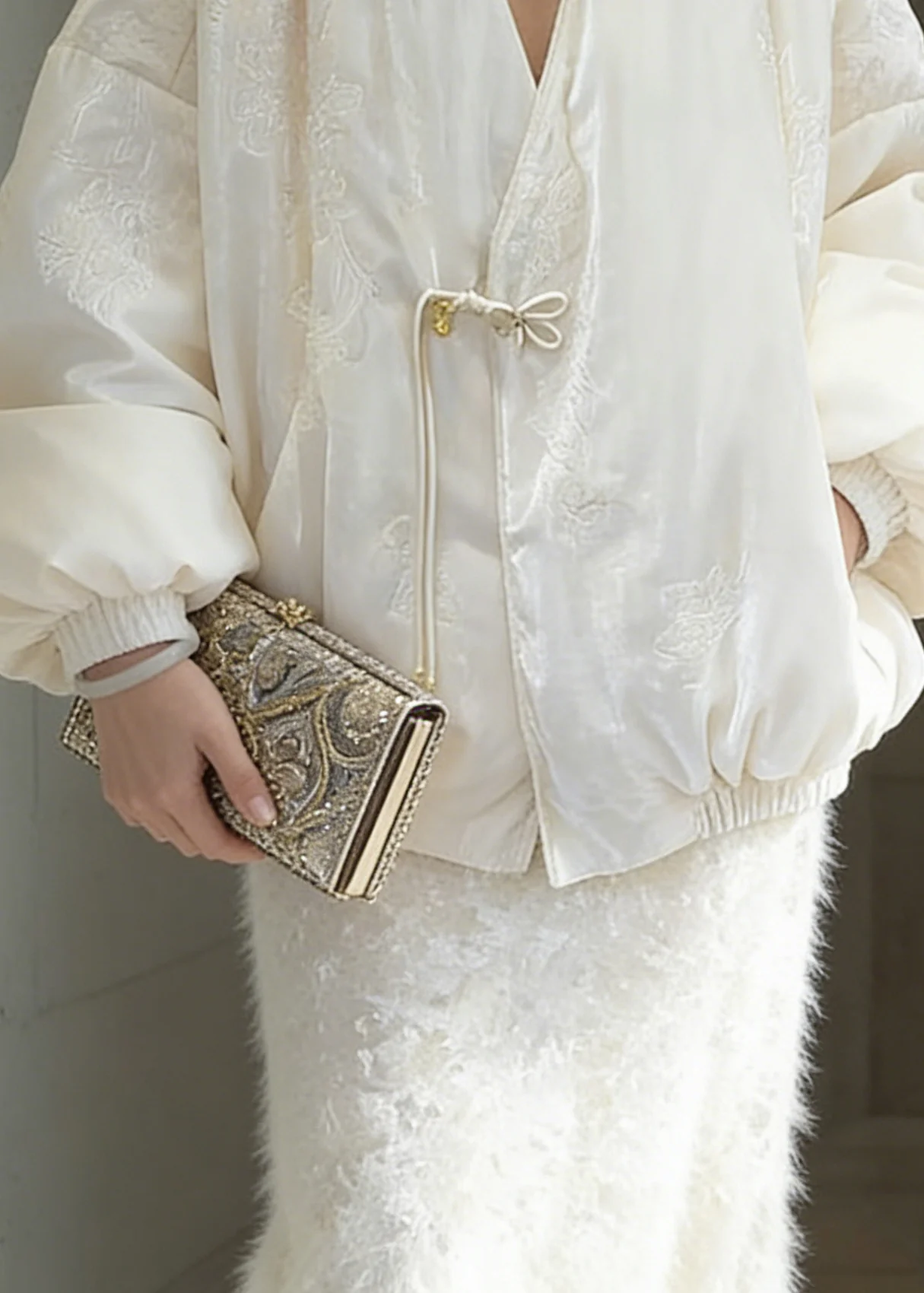 Chinese Style White Embroidered Duck Down Coats Winter - Image 4