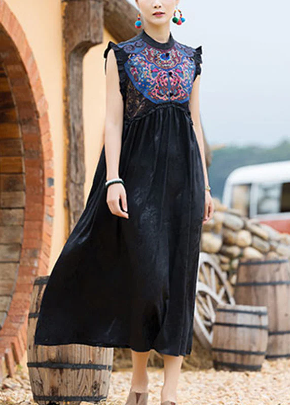Classy Black O-Neck Embroideried Floral Wrinkled Button Dress Sleeveless - Image 2