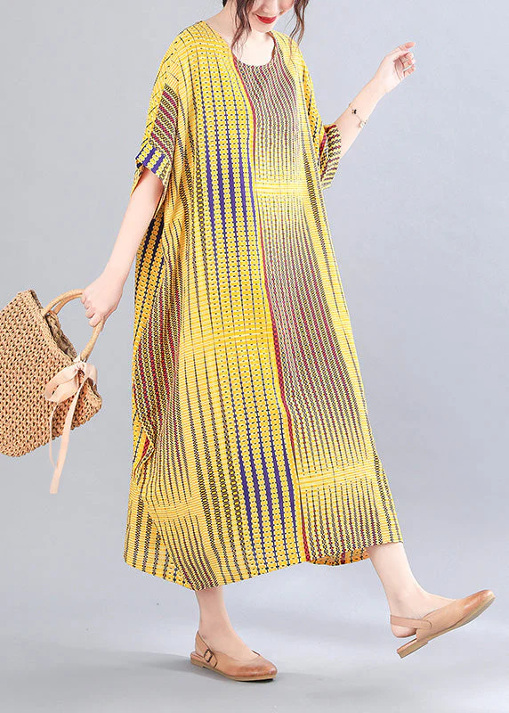 Classy Green Striped Print Holiday Long Dress Short Sleeve - Image 2