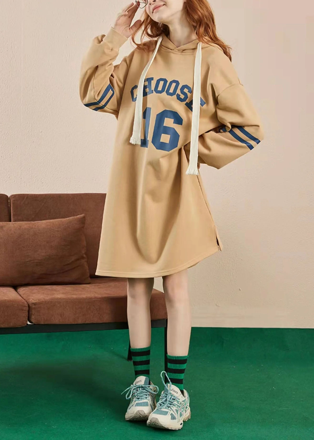Classy Khaki drawstring Print side open Sweatshirt Spring dress - Image 2