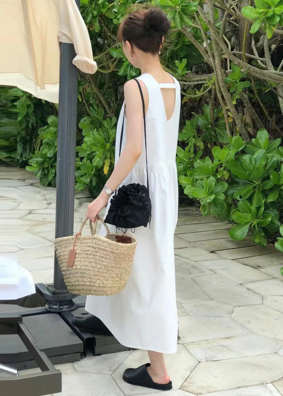 Classy White Backless Cotton Holiday Dress Sleeveless - Image 4