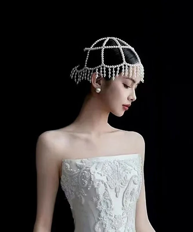 Classy White Hollow Out Pearl Tassel HairPiece And Stud Earrings Two-Piece Set - Image 5