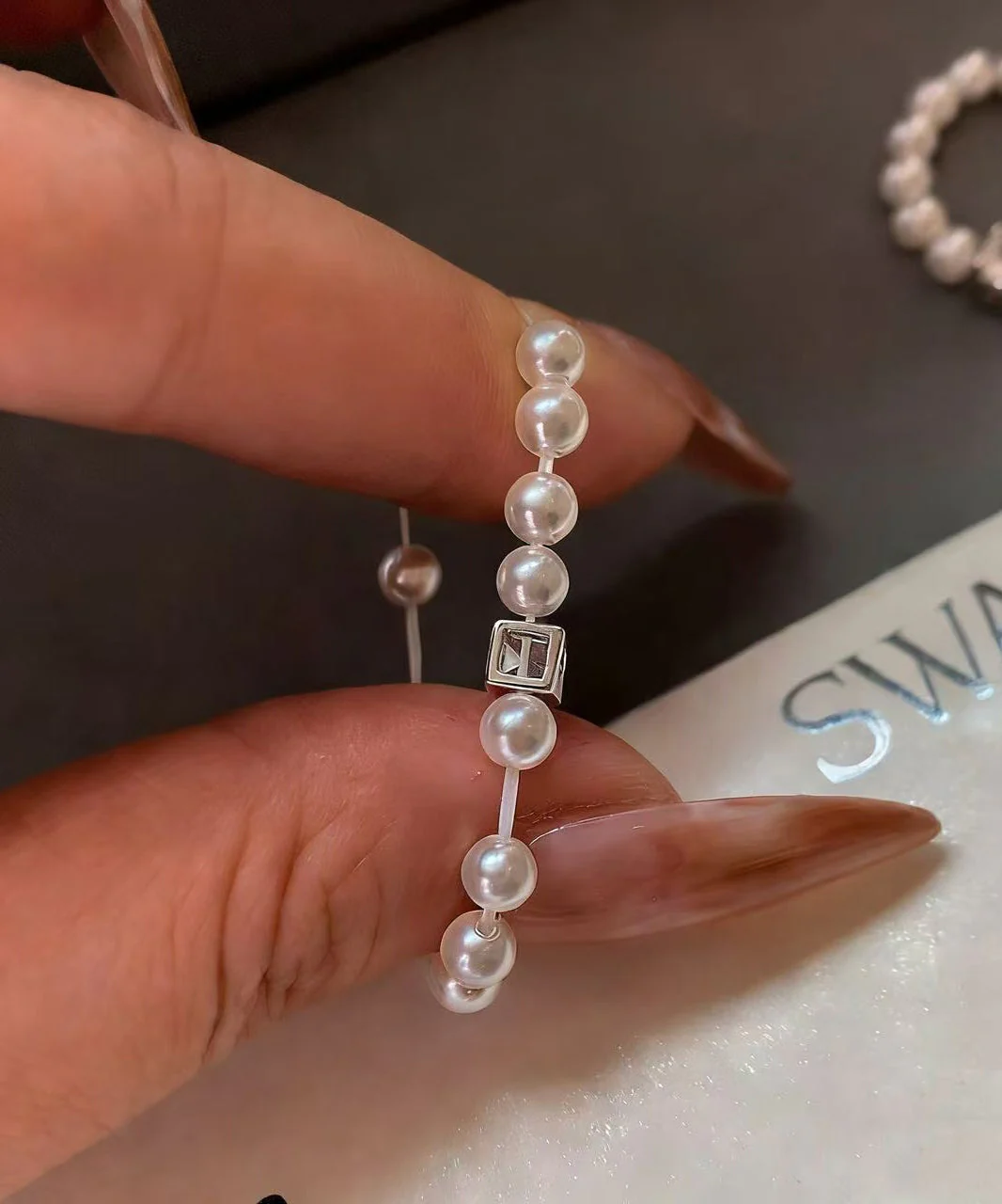Classy White Pearl Fine Zircon Elastic Ring - Image 4