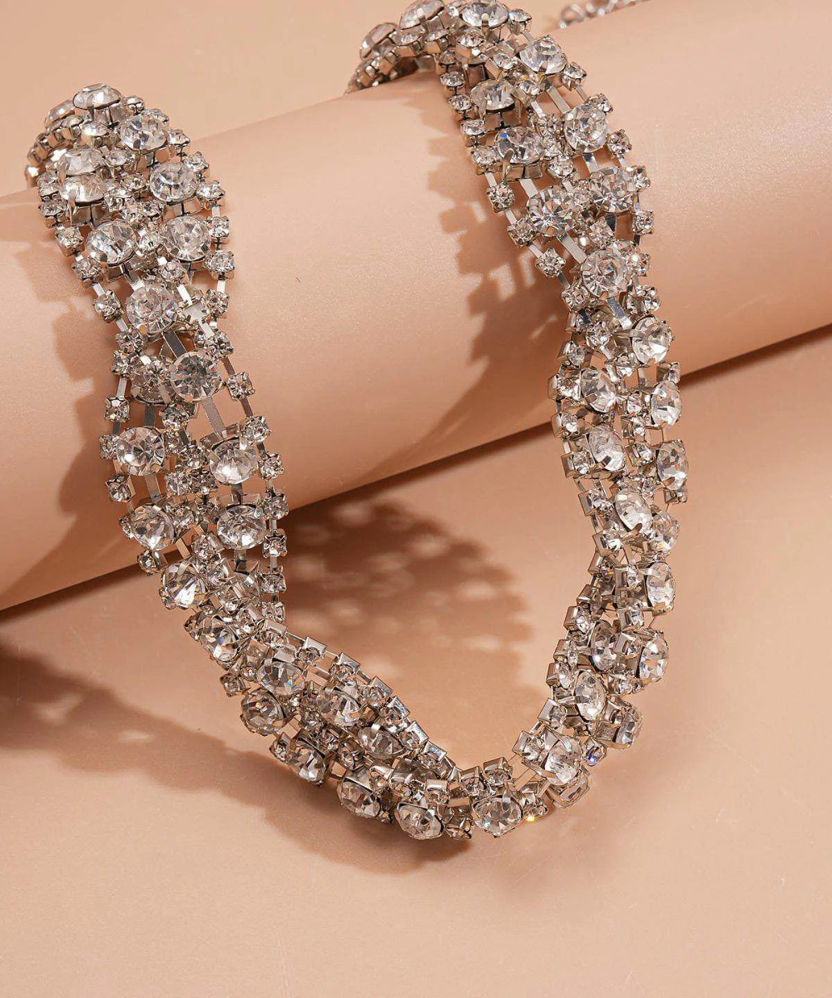 Classy White Sparkling Zircon High Quality Collar Necklace - Image 4