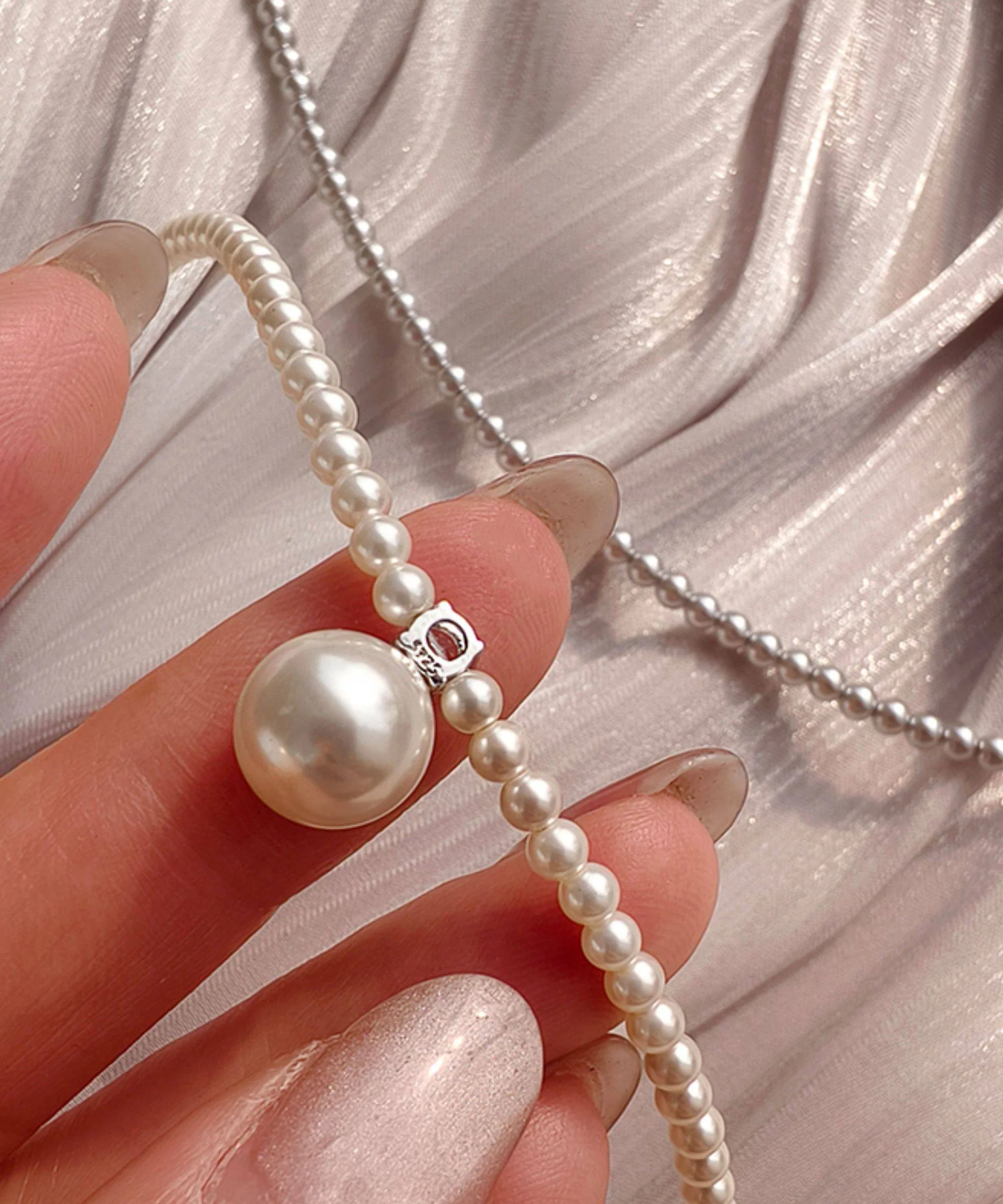 Classy White Sterling Silver Pearl Pendant Necklace - Image 4