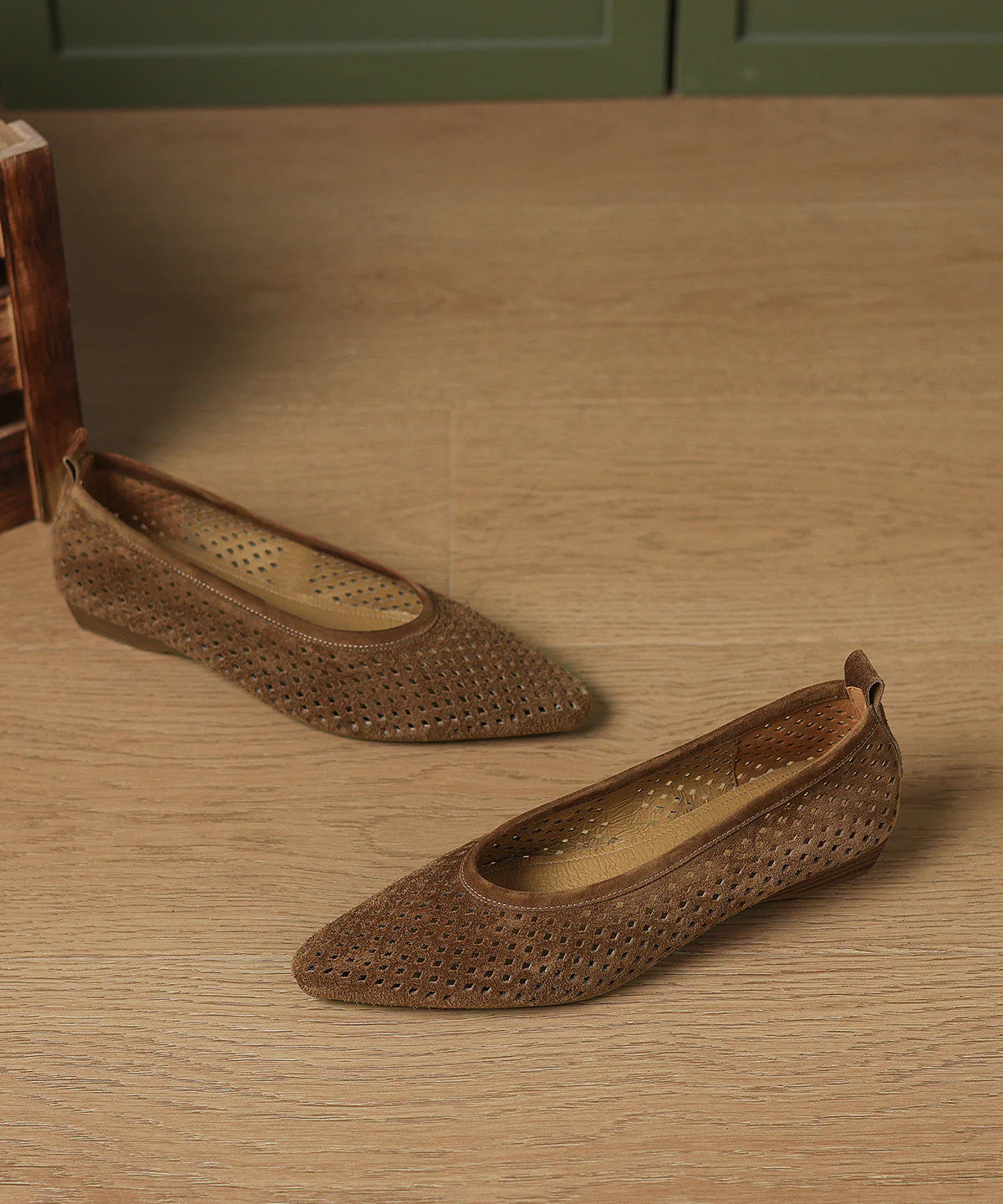 Comfortable Blue Flats Hollow Out Flat Feet Shoes - Image 3