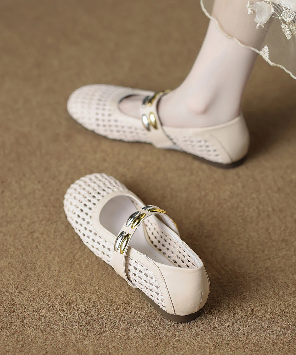 Comfortable Lace Up Flat Shoes Orange Hollow Out Knit Fabric - Image 2