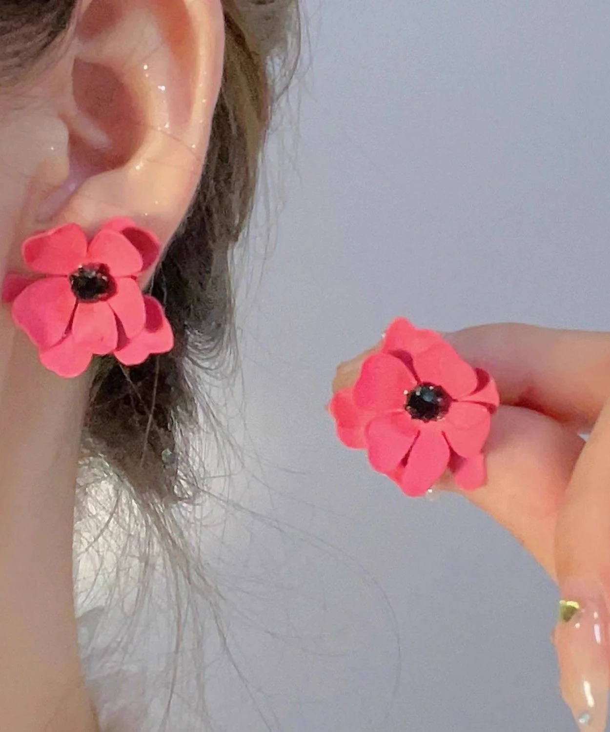 Cute Red Alloy Obsidian Floral Stud Earrings - Image 3