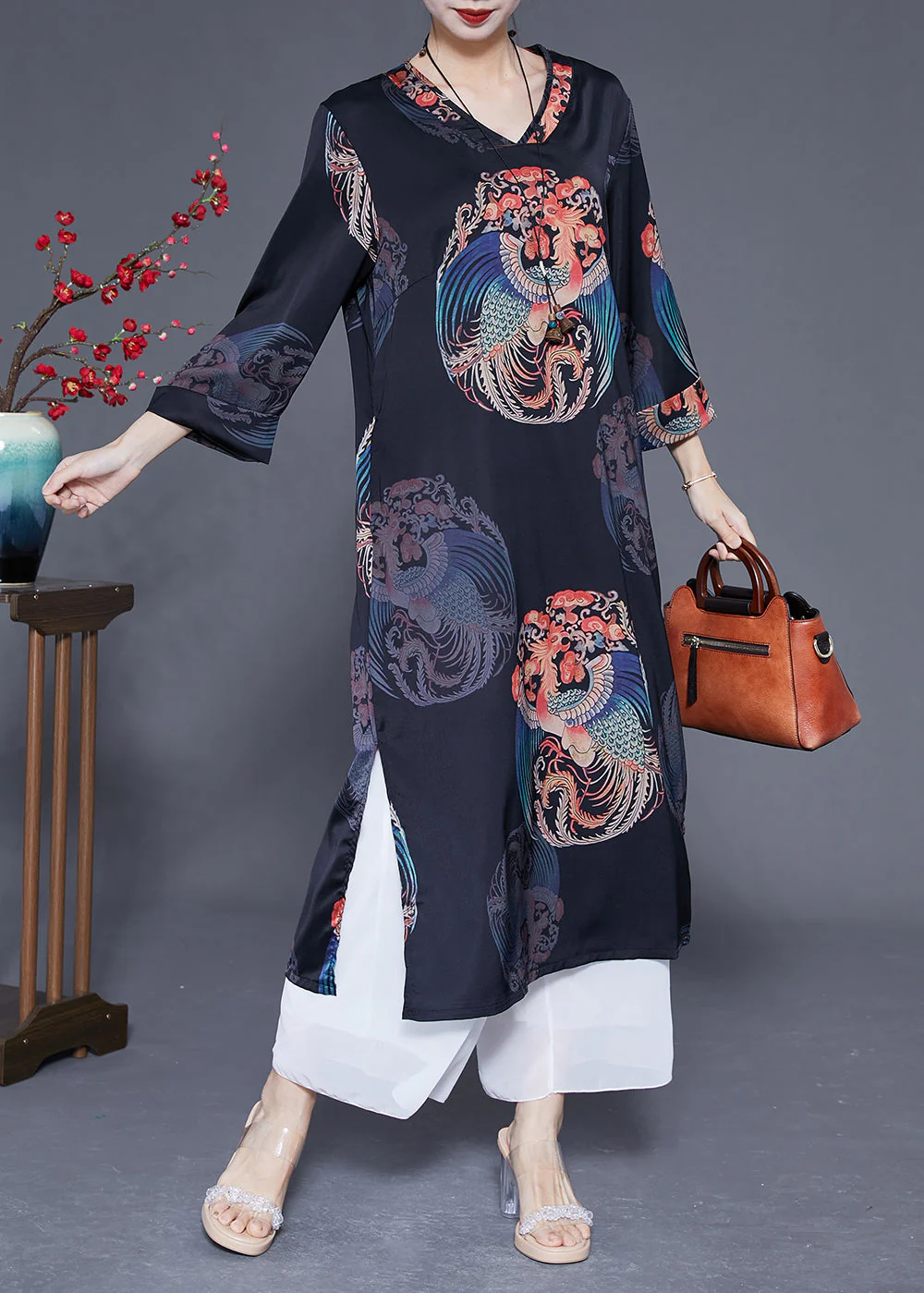Diy Black V Neck Print Side Open Silk Dresses Bracelet Sleeve - Image 2