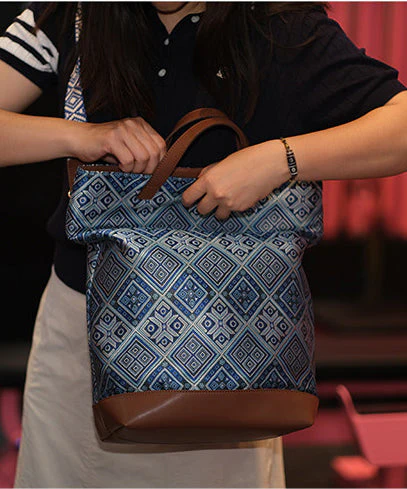 DIY Blue Jacquard Patchwork Large Capacity Faux Leather Tote Handbag - Image 3