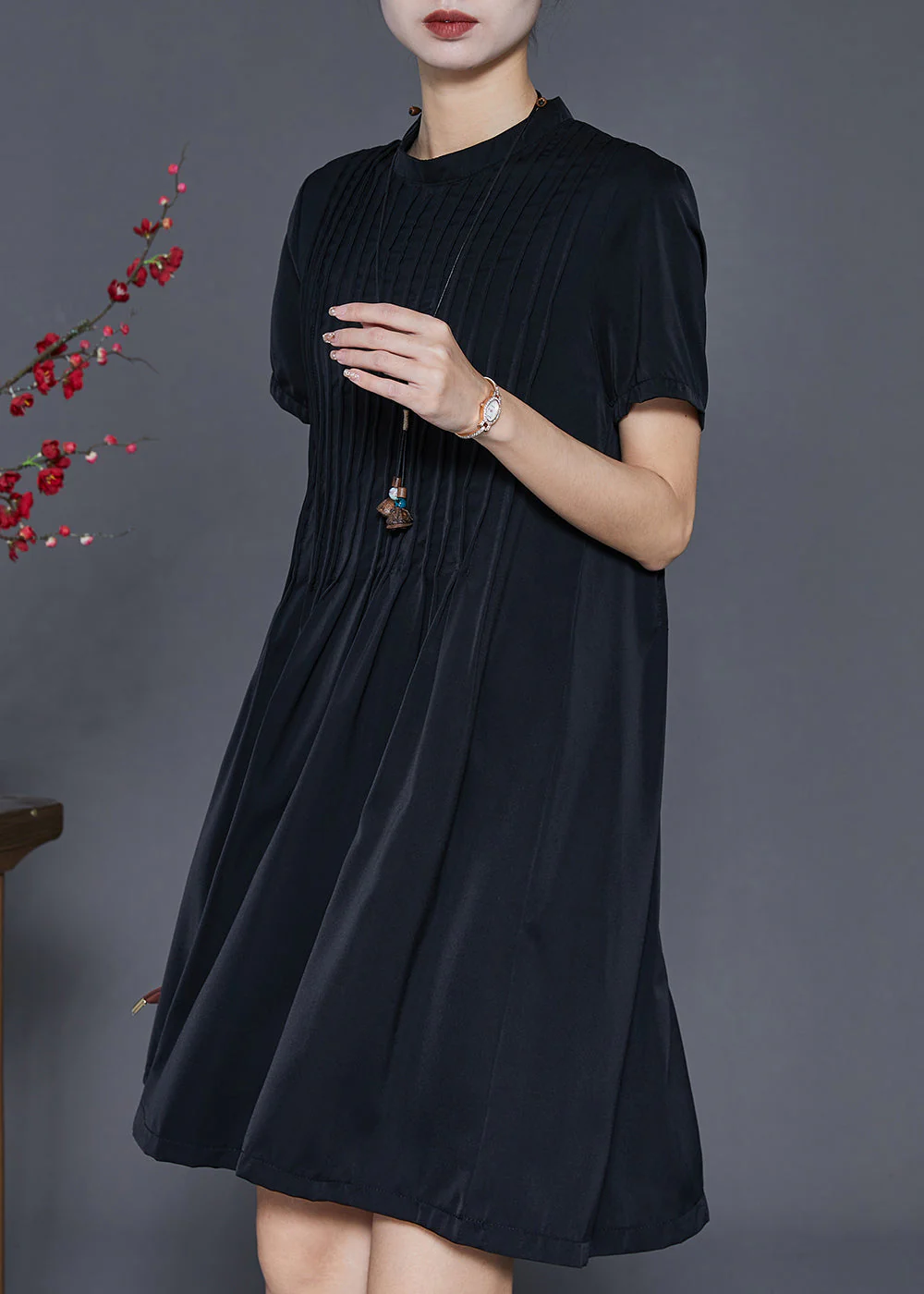 Elegant Black Stand Collar Wrinkled Cotton Dress Summer - Image 3