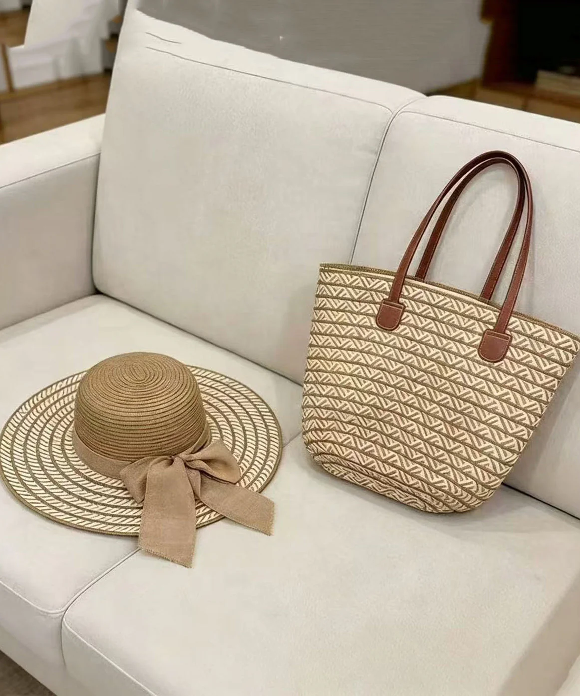 Elegant Black Striped Straw Woven Floppy Sun Hat And Shoulder Handbag Two Pieces Set - Image 5