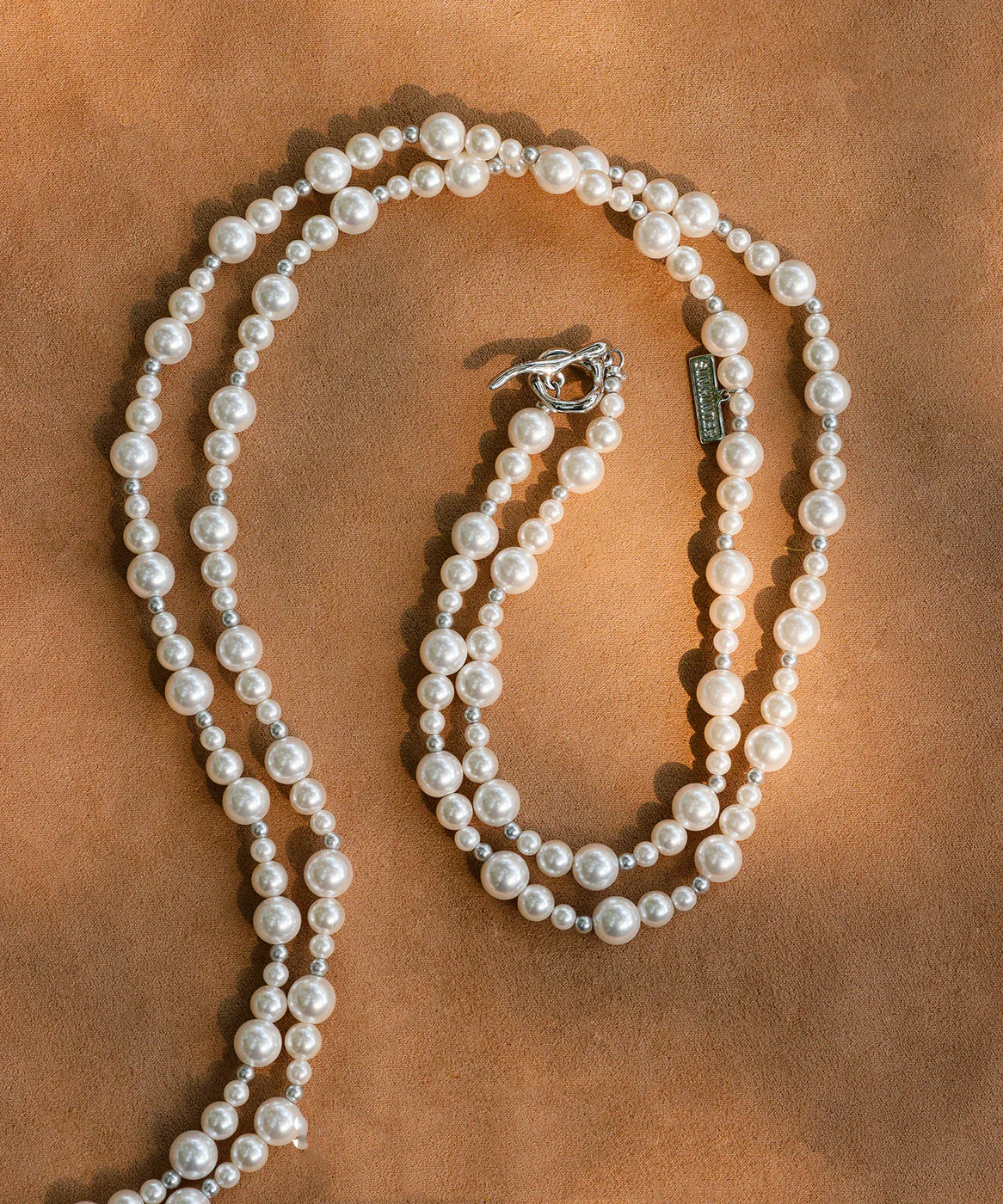Elegant Grey Copper Overgild Pearl Beading Gratuated Bead Necklace - Image 4