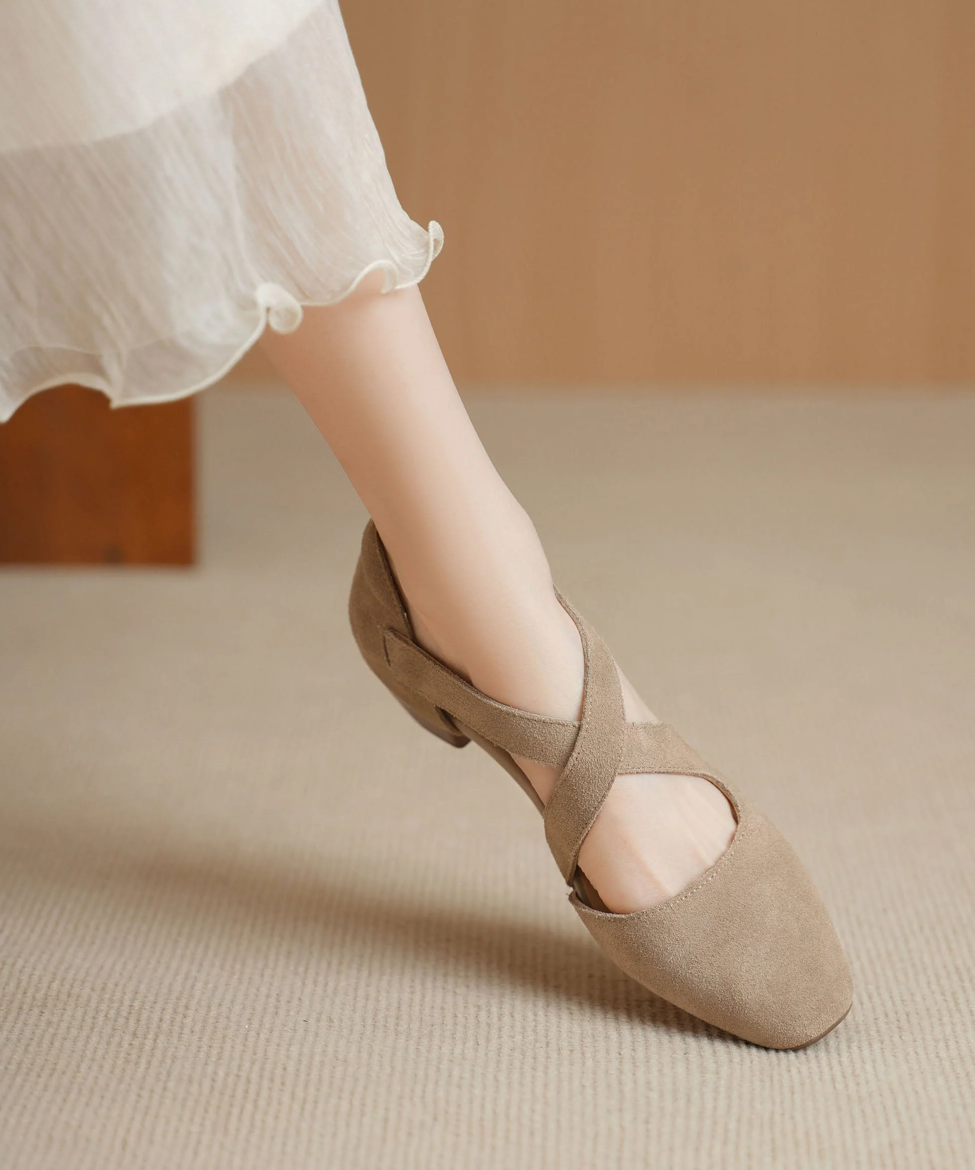Elegant Hollow Out Splicing Chunky Sandals Light Khaki Suede - Image 3