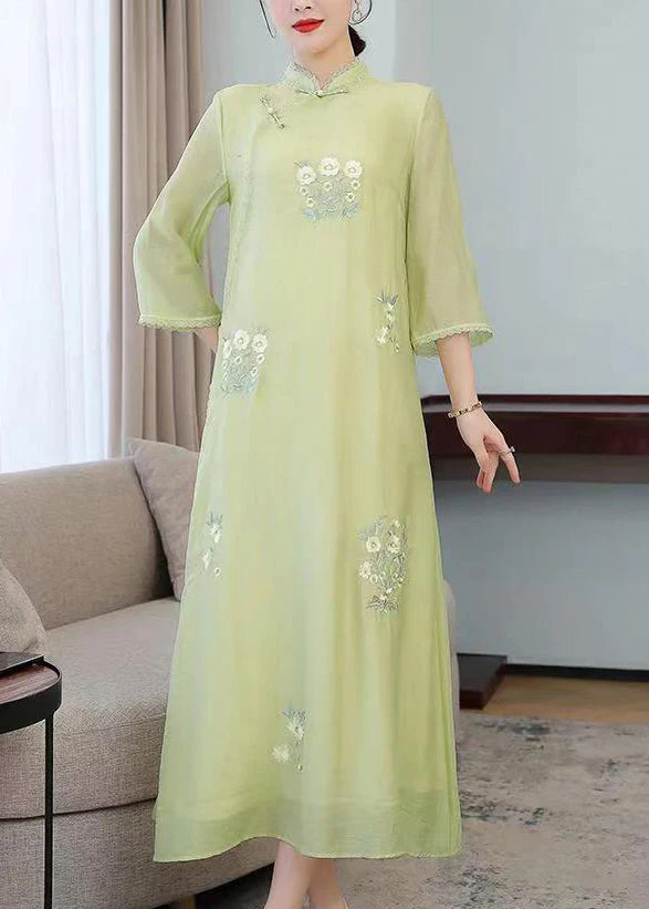 Elegant Light Green Stand Collar Embroidered Silk Long Dresses Half Sleeve - Image 4