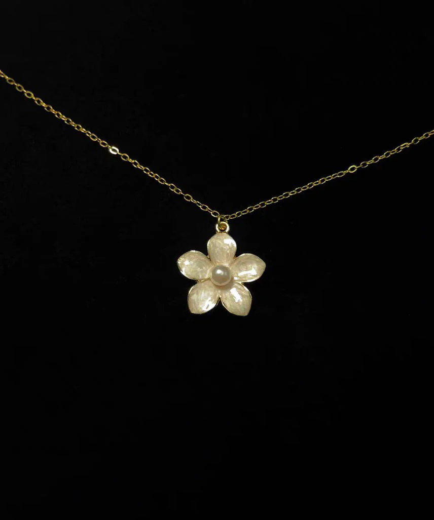 Elegant Pink Gilded Floral Pearl Gold Plated Pendant Necklace - Image 2