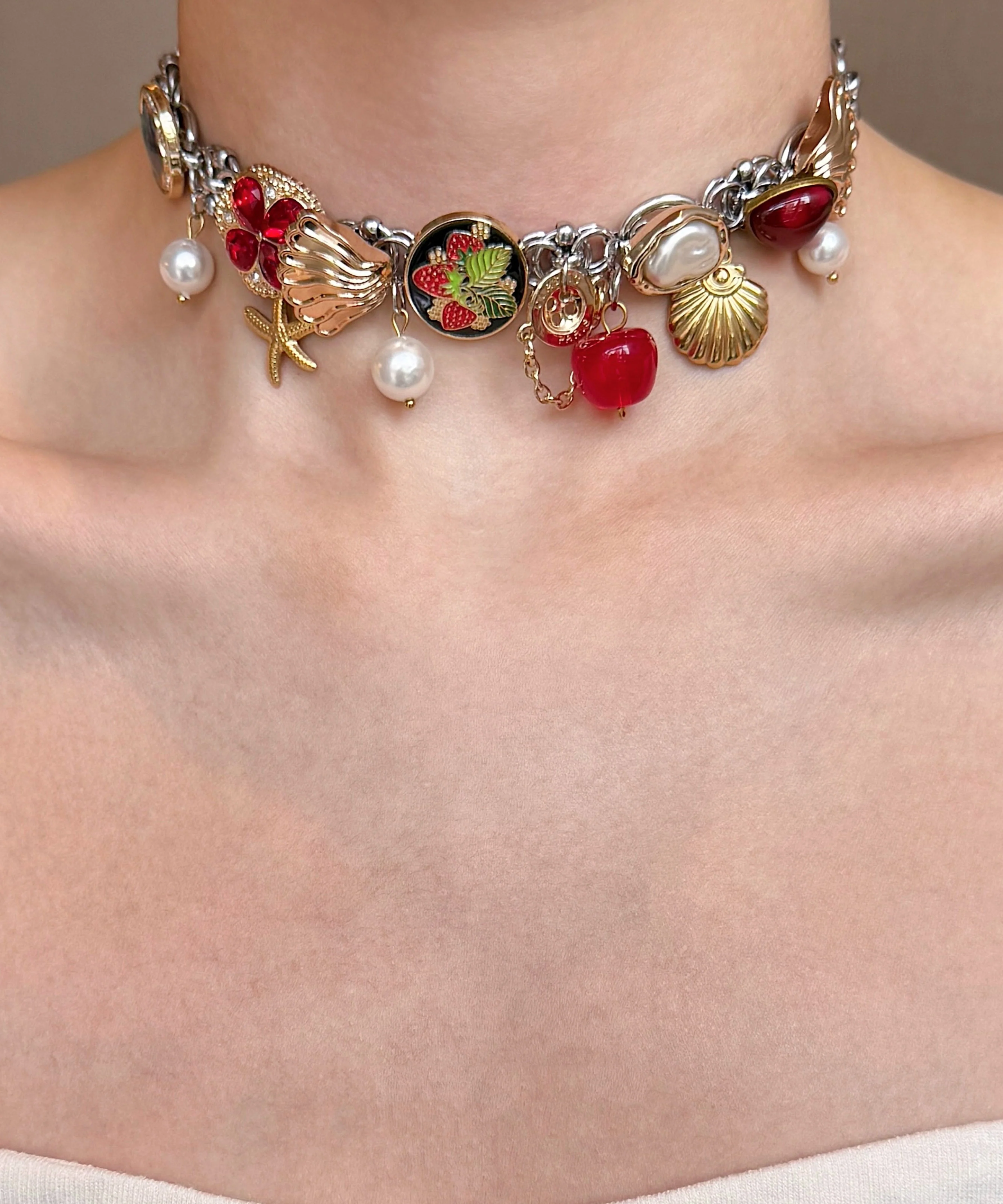 Elegant Red Strawberry Shell Pearl Adjustable Alloy Choke - Image 3