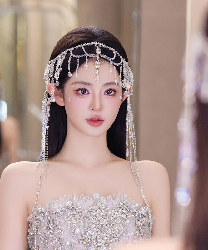 Elegant White Crystal Zircon Water Droplet Tassel HairPiece - Image 3