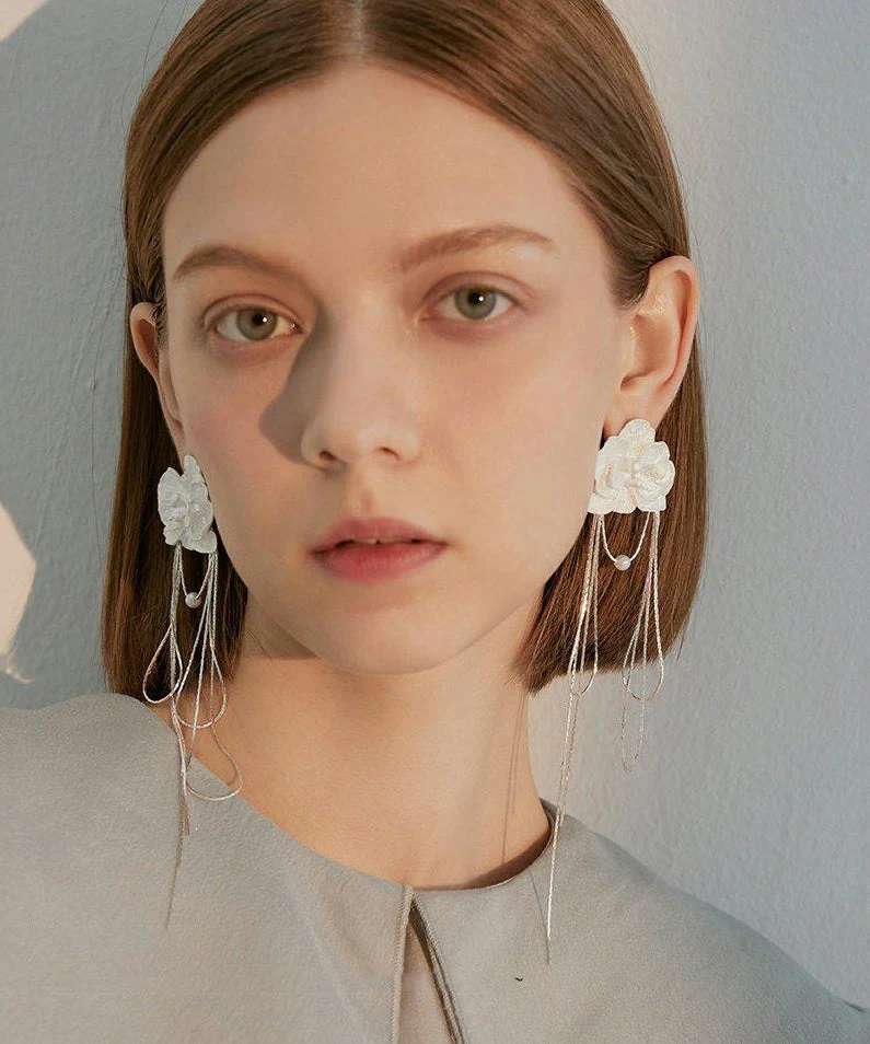 Elegant White Flower Tasseled Metal Drop Earrings - Image 2