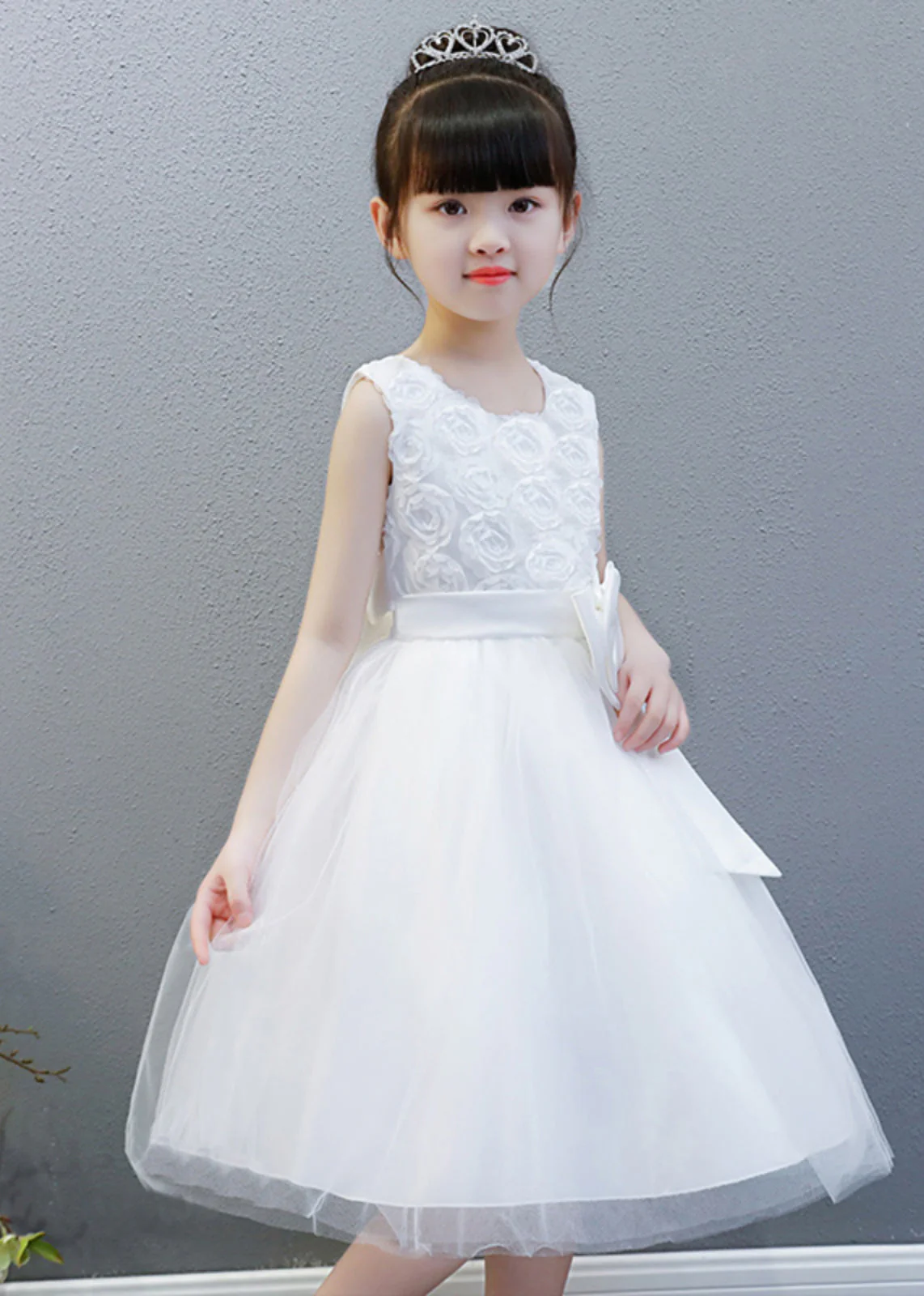 Elegant White O-Neck Floral Bow Tulle Kids Long Gowns Dress Sleeveless - Image 3