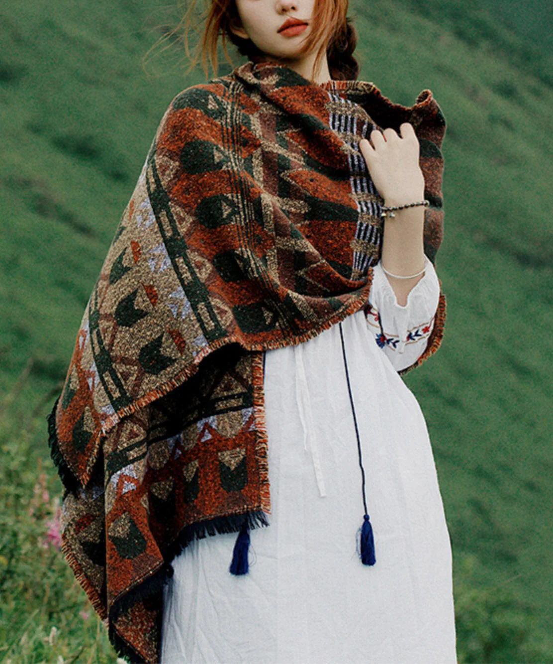 Ethnic Style Tassel Print Dual-Use Faux Cashmere Scarf - Image 2