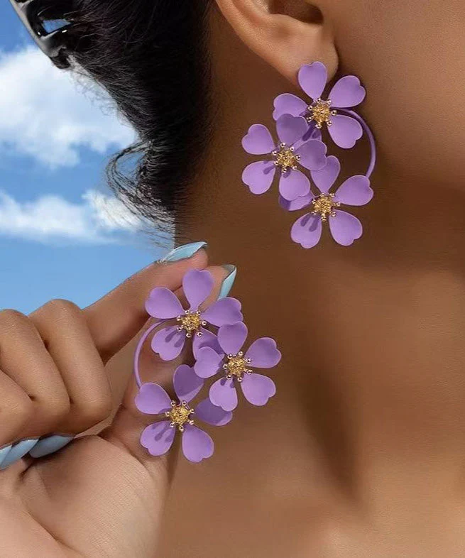 European And American Fashion Pink Flower Metal Earrings - Image 3