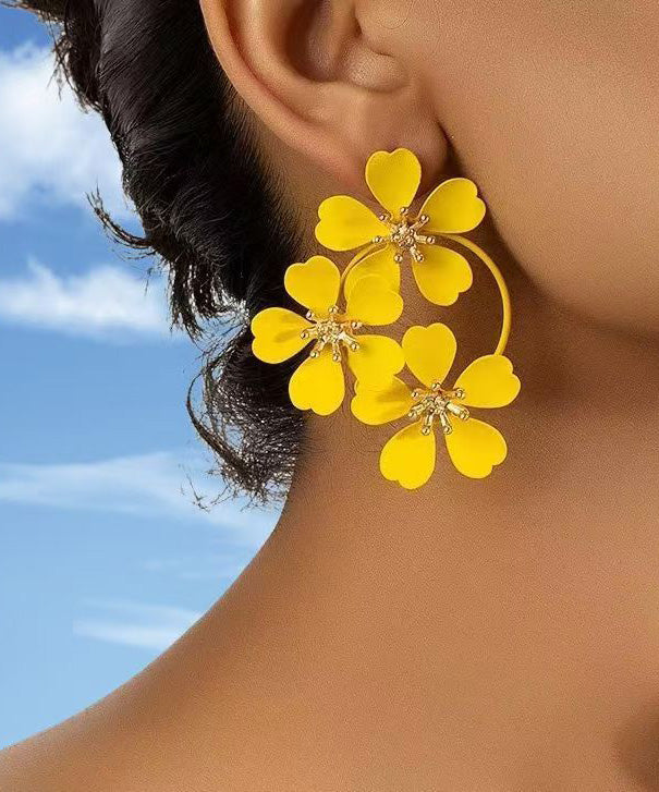 European And American Fashion Pink Flower Metal Earrings - Image 4
