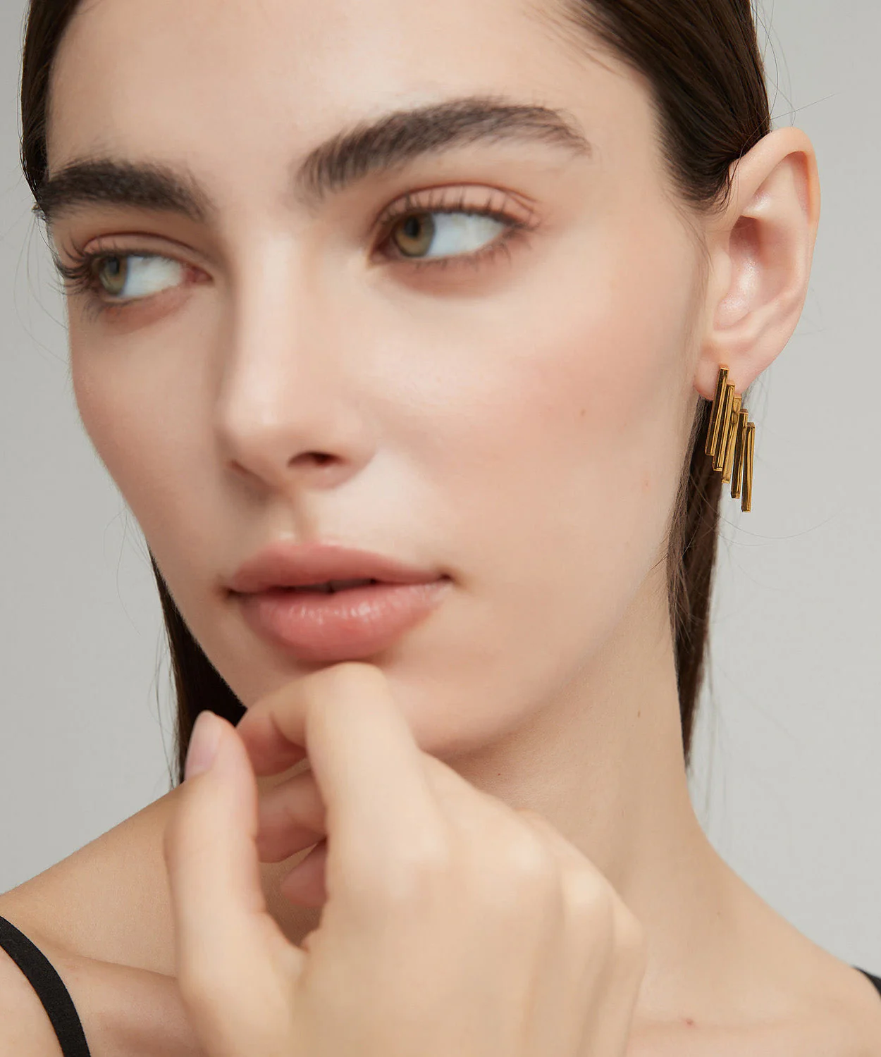 European And American Gold Titanium Steel Geometric Earrings - Image 3