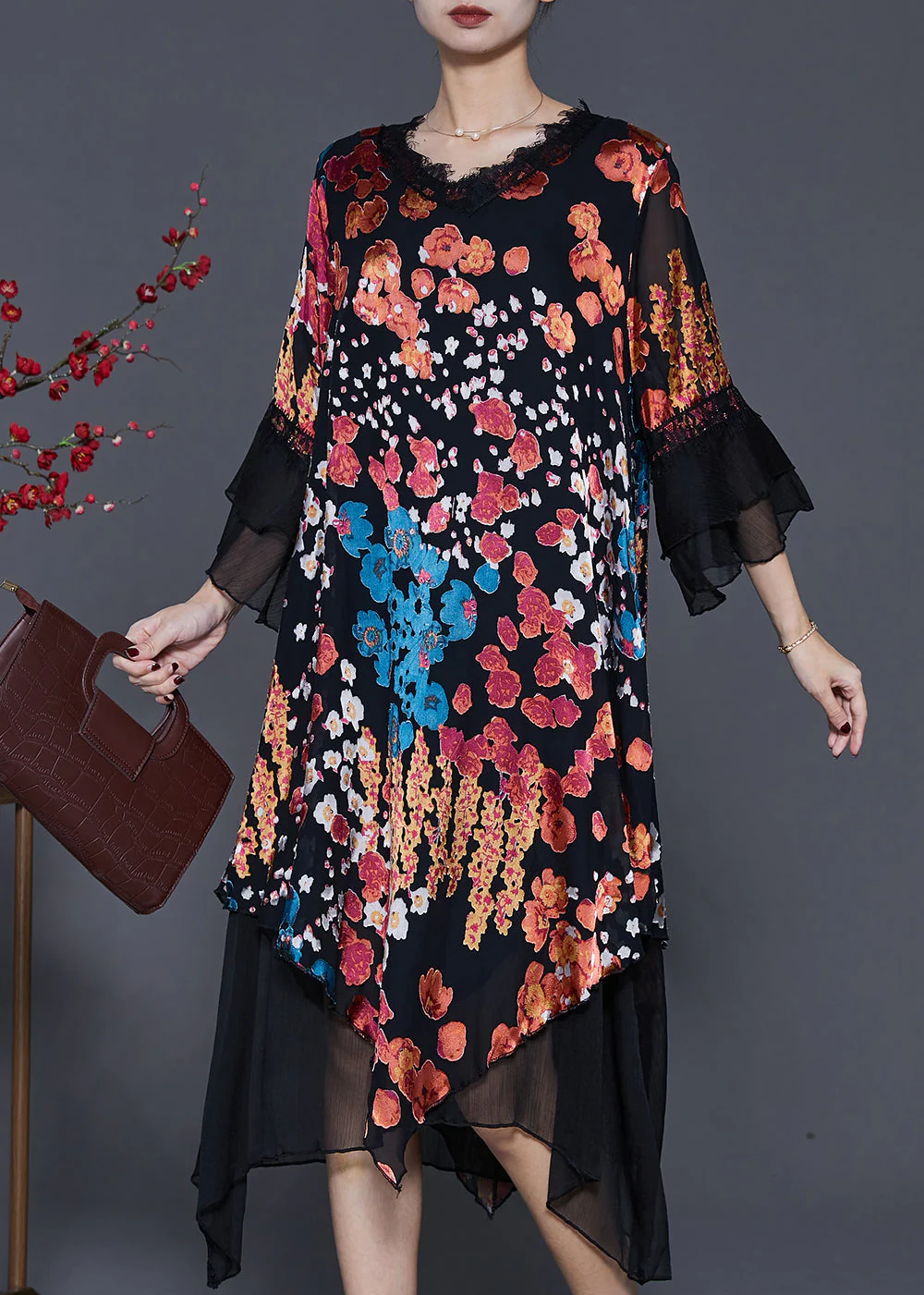 Fashion Black Asymmetrical Print Silk Dresses Flare Sleeve - Image 2