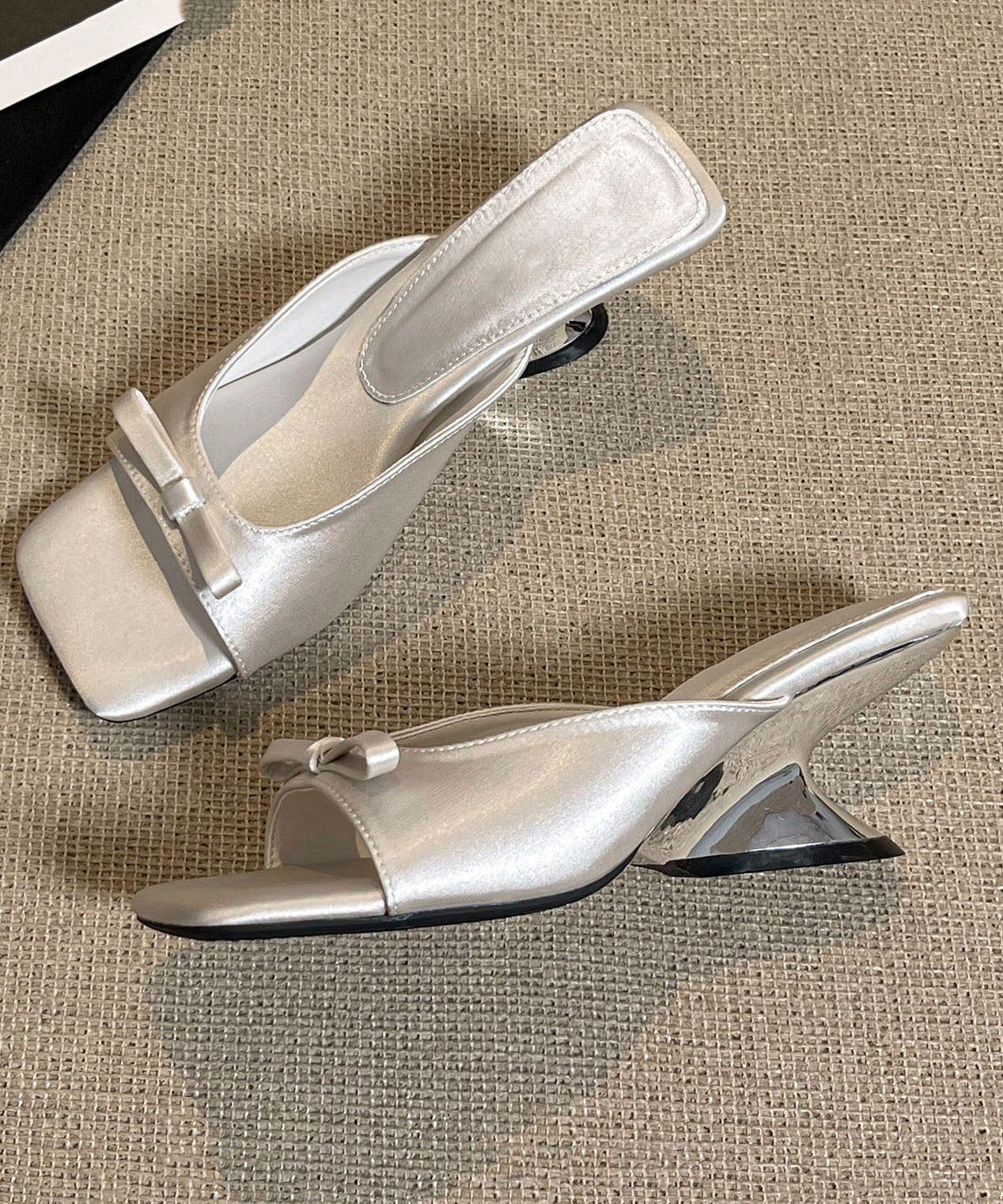 Fashion Black Bow Splicing Satin Wedge Slide Sandals - Image 2