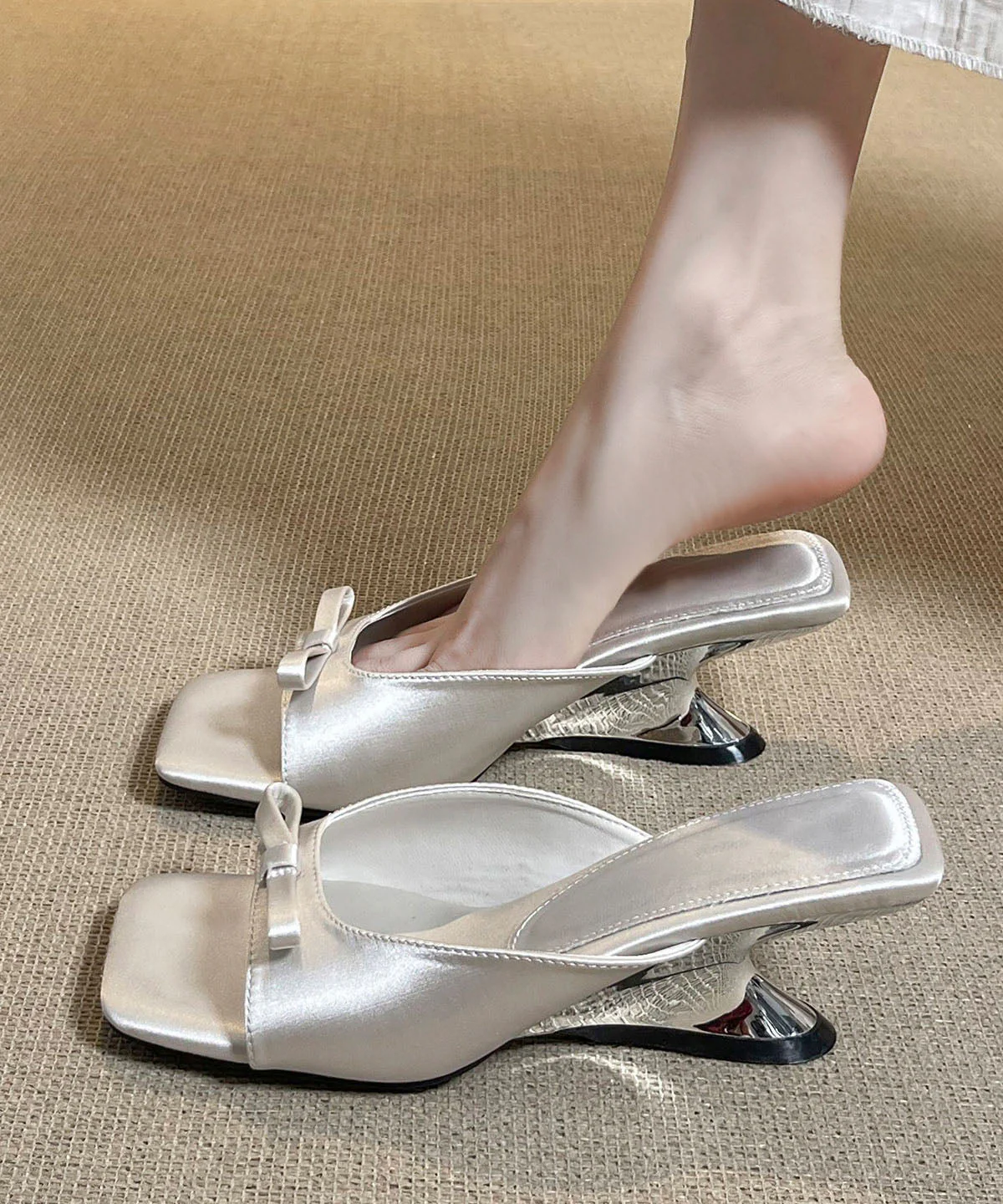Fashion Black Bow Splicing Satin Wedge Slide Sandals - Image 4