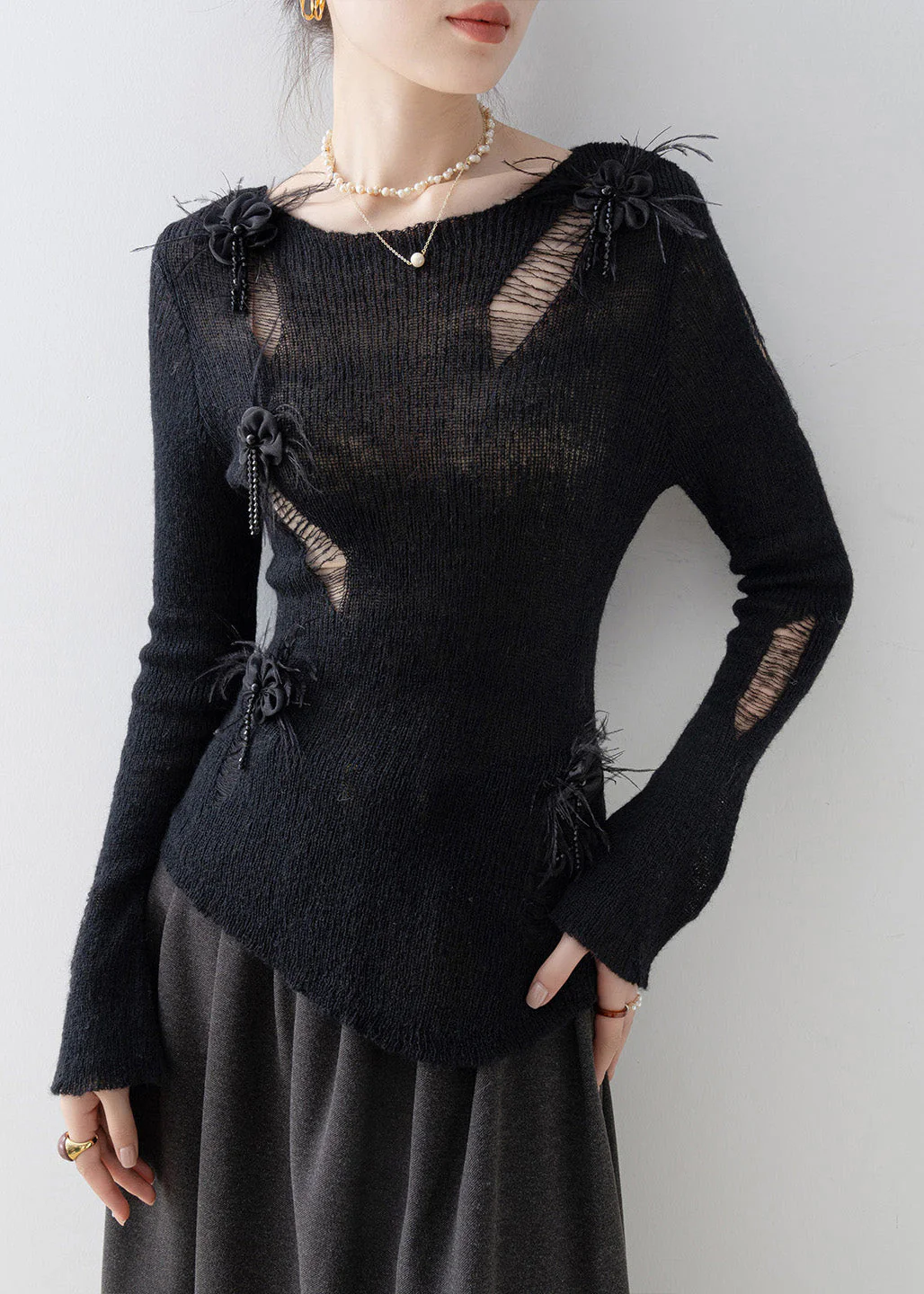 Fashion Black O Neck Tassel Floral Knit Top Spring - Image 2