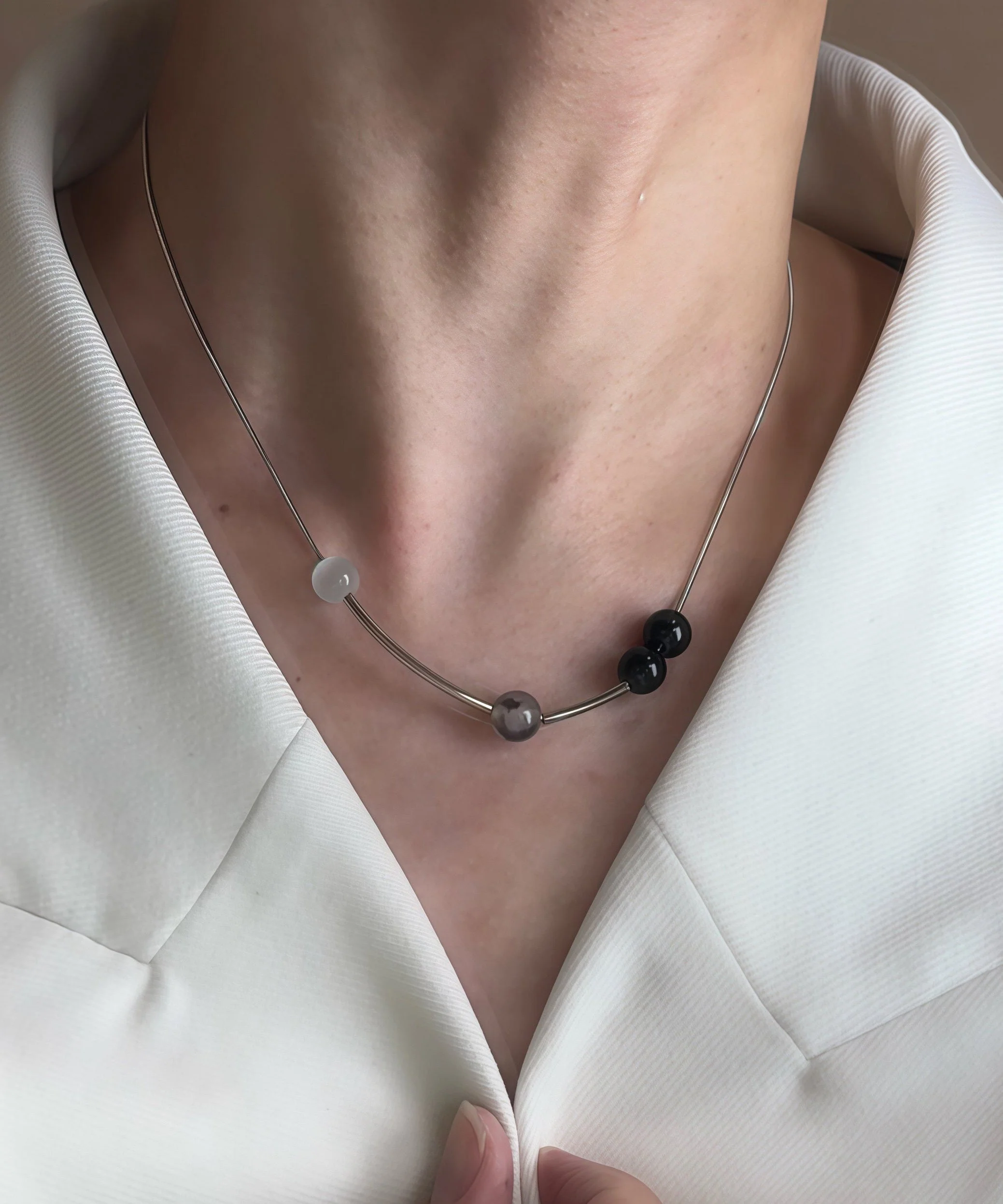 Fashion Blackish Crystal High Quality Tungsten Steel Necklace - Image 3