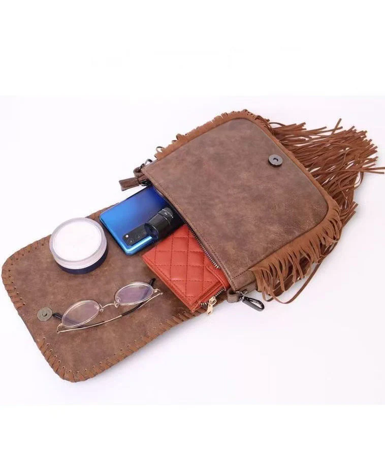 Fashion Brown Embossing Tasseled Faux Leather Messenger Bag - Image 3