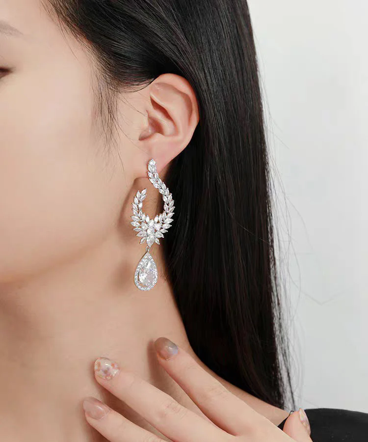 Fashion Gold Copper Overgild Zircon Leaf Water Droplet Drop Earrings - Image 4
