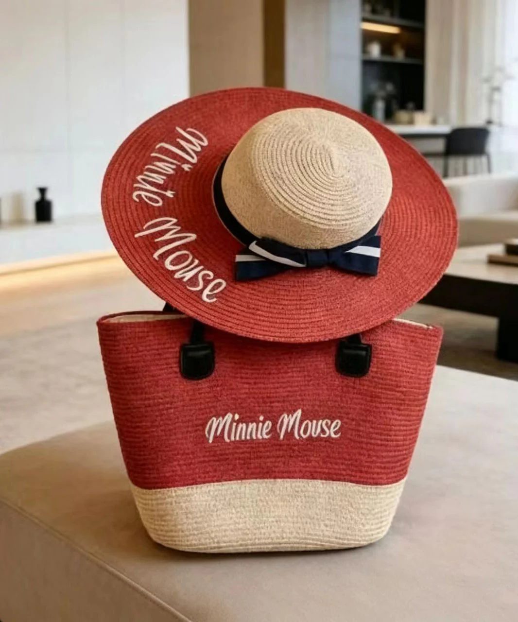 Fashion Red Letter Print Patchwork Bow Straw Woven Floppy Sun Hat And Shoulder Handbag Two Pieces Set - Image 3