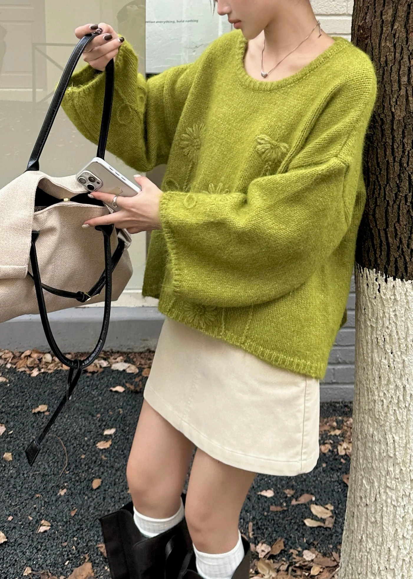 Fashion Tea Green Oversized Floral Knit Sweater Winter - Image 3