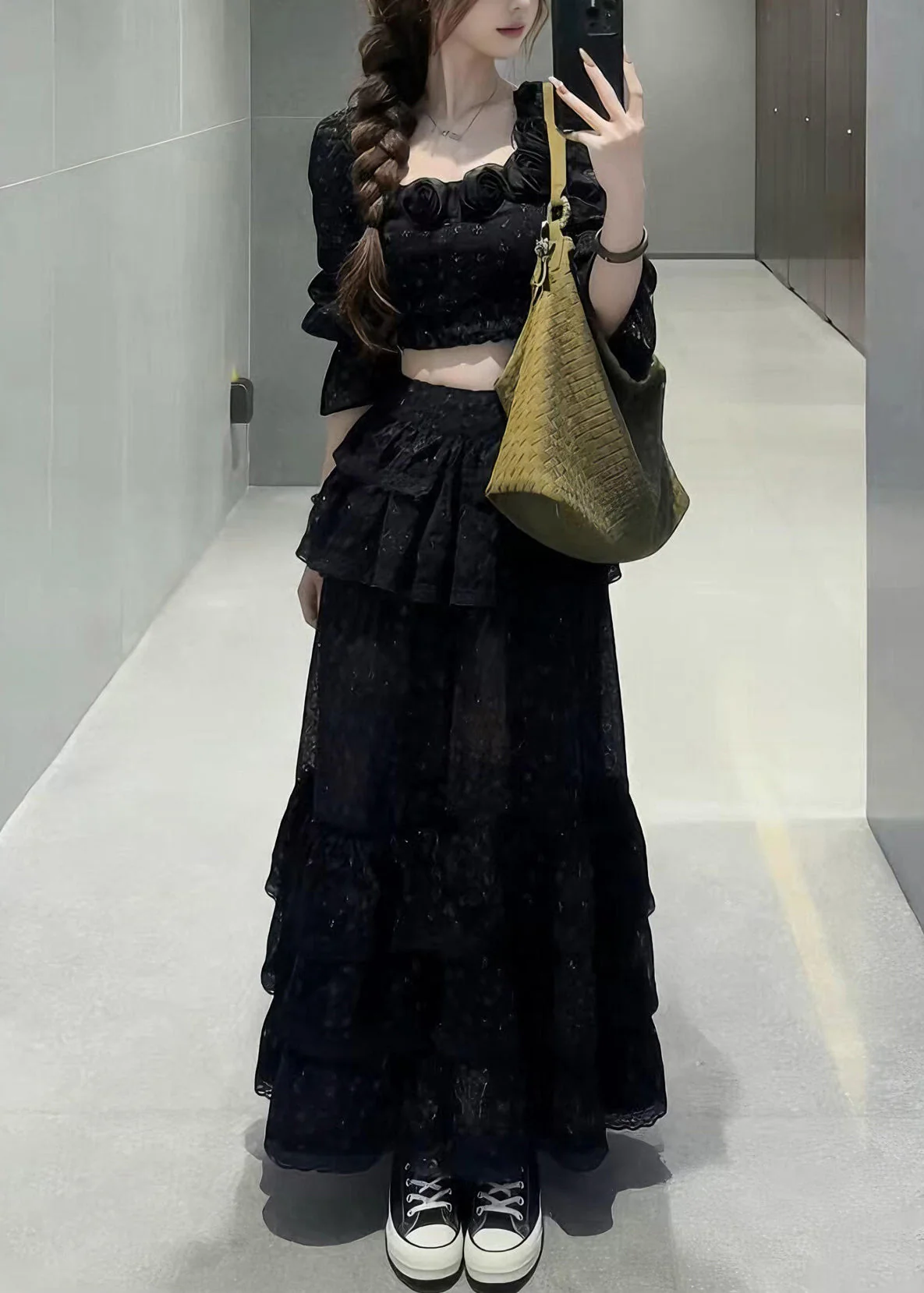 Fine Black Square Collar Floral Top And Maxi Skirts Two Pieces Set Half Sleeve - Image 5