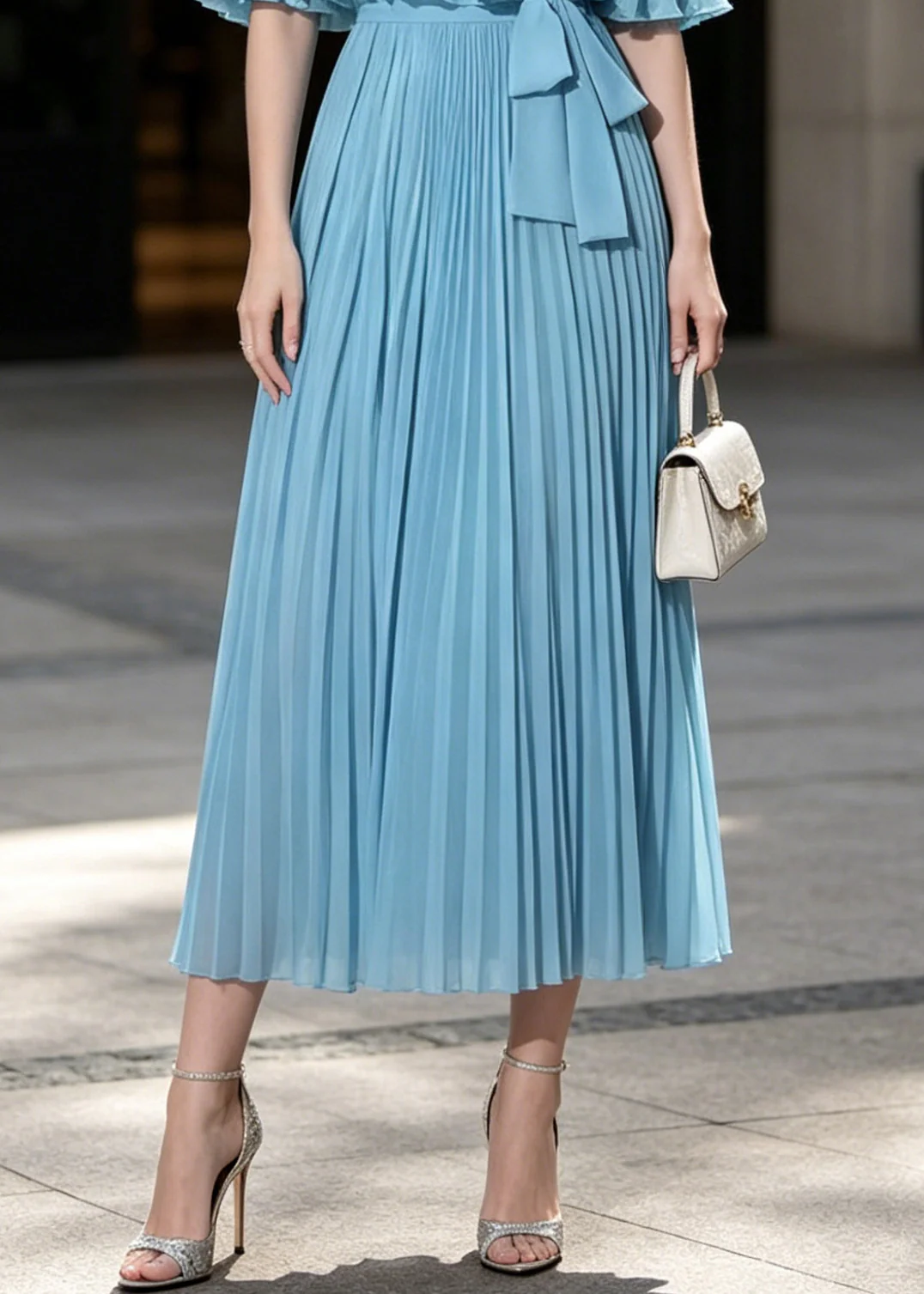 Fine Blue Tunic Wrinkled Chiffon Party Dresses Cloak Sleeves - Image 4