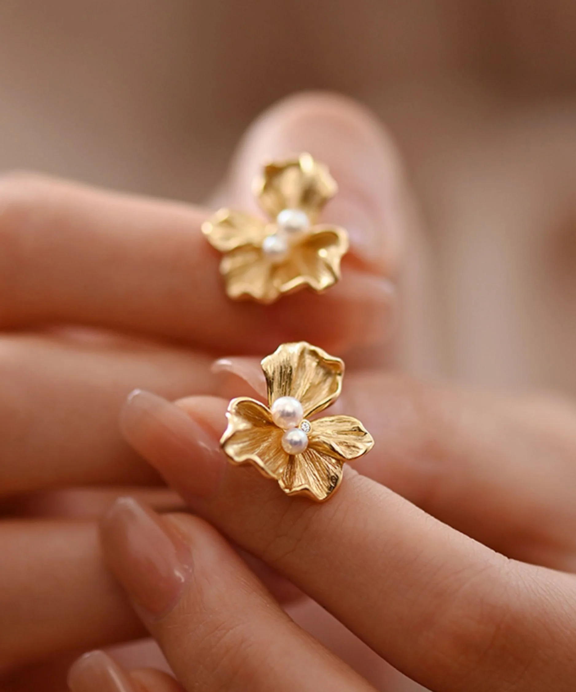 Fine Gold Floral Pearl 14K Gold Stud Earrings - Image 2