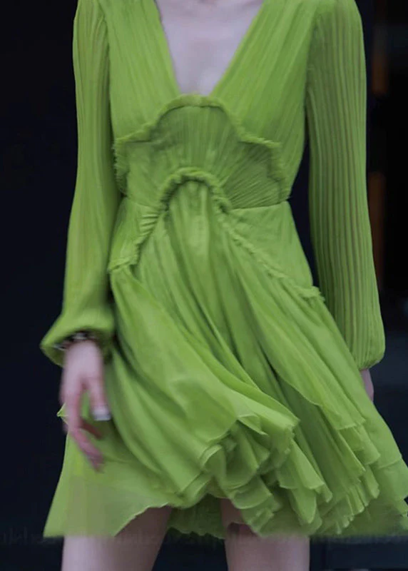 Fine Green V Neck Ruffled Patchwork Mid Dresses Spring - Image 5