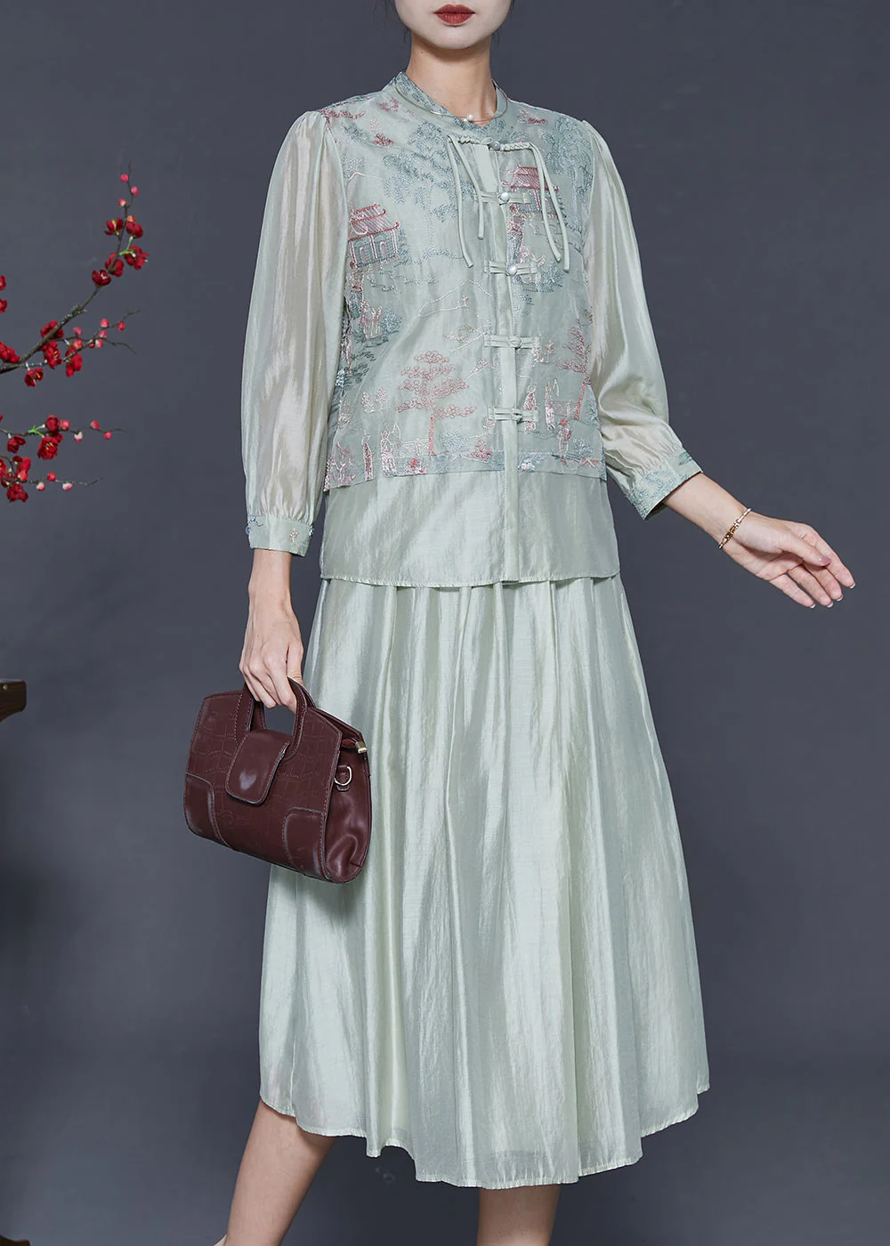 Fine Light Green Embroidered Patchwork Silk Oriental Dress Two Piece Set Summer - Image 2