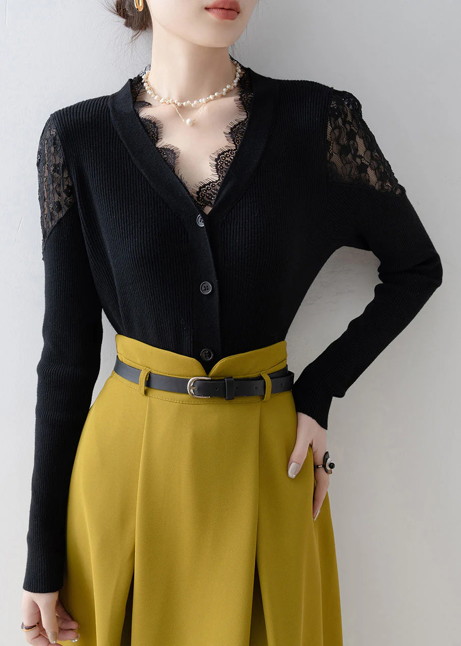 Fitted Black V Neck Lace Patchwork Knit Short Sweater Spring - Image 2